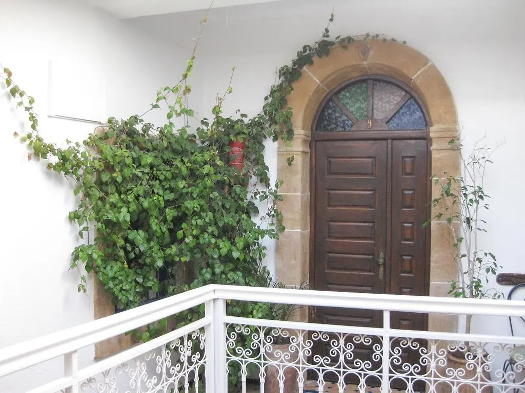 Riad Le Grand Large Essaouira 2*,