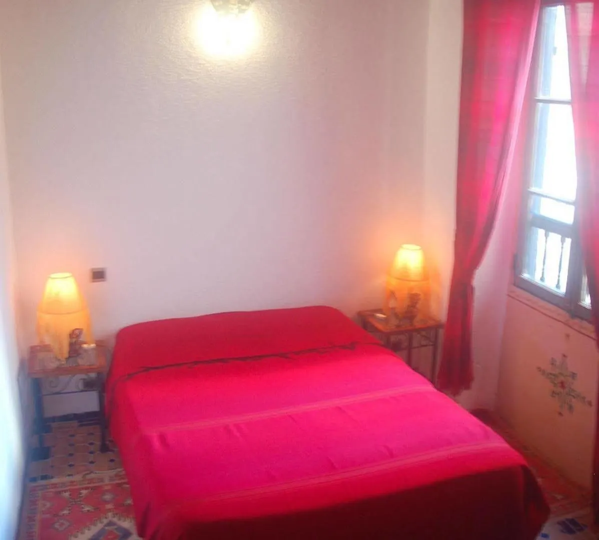 Riad Le Grand Large Εσαουίρα